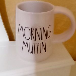 Rae Dunn Mug 🧁🧁 Final Price!